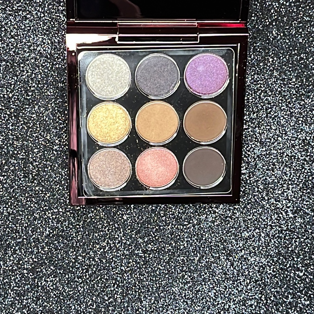 ‼️AUTHENTIC‼️ MAC Aaliyah eye palette *Limited Edition*